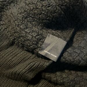 Canada Goose Knitted Scarf